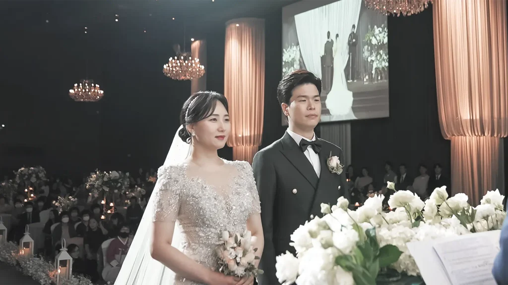 교회웨딩 vs 일반웨딩홀 혼인예배, MJ컨벤션 본식영상으로 본 차이점